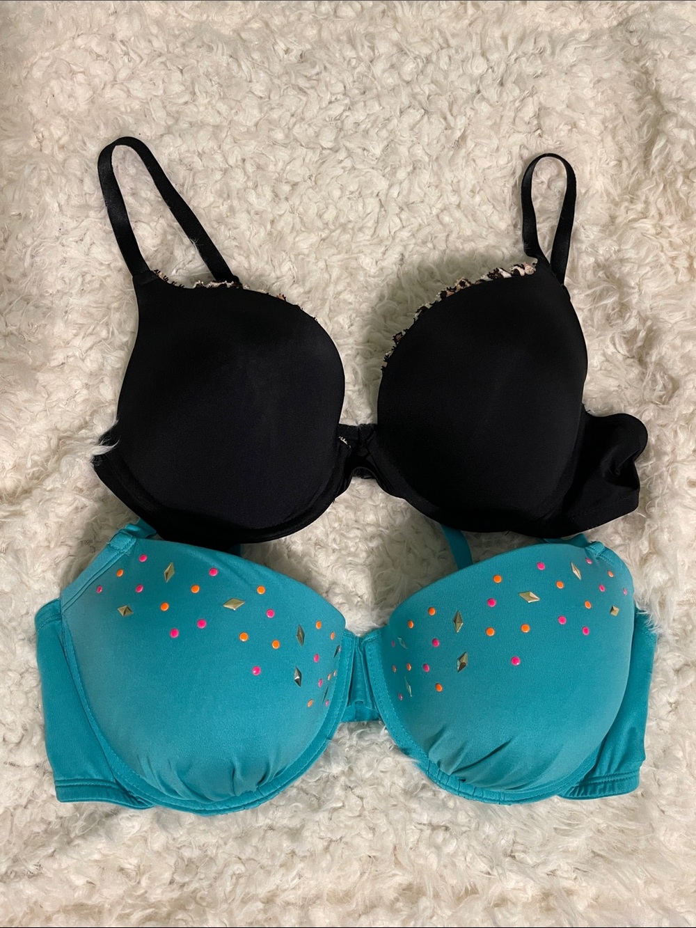 Black & Teal Women's Push-Up Bras - 40C & 40D